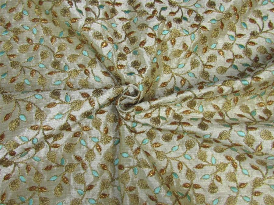 Intricate embroidered fabric 44" wide BRO651[3]